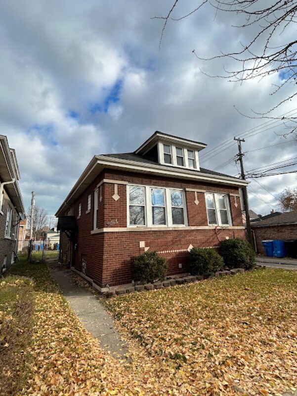 Foto del edificio - 9243 S Merrill Ave