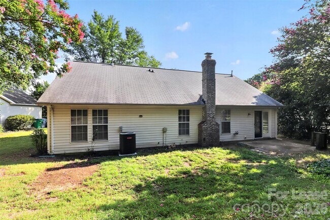 Foto del edificio - 3411 Pondridge Ct