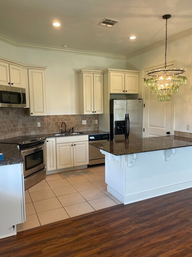 Foto del edificio - 3778 Gray Market Dr