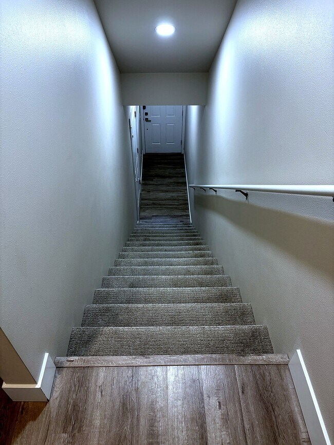 Foto del edificio - 2600 Racquet Ln