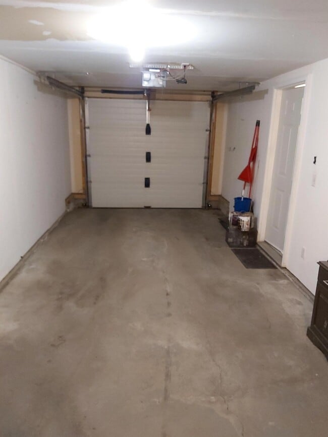 Building Photo - 87 Cedarwood Ln SW
