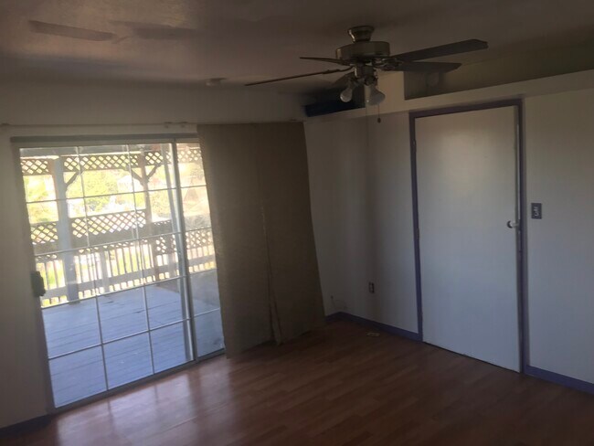 Foto del edificio - 1160 Evelyn St