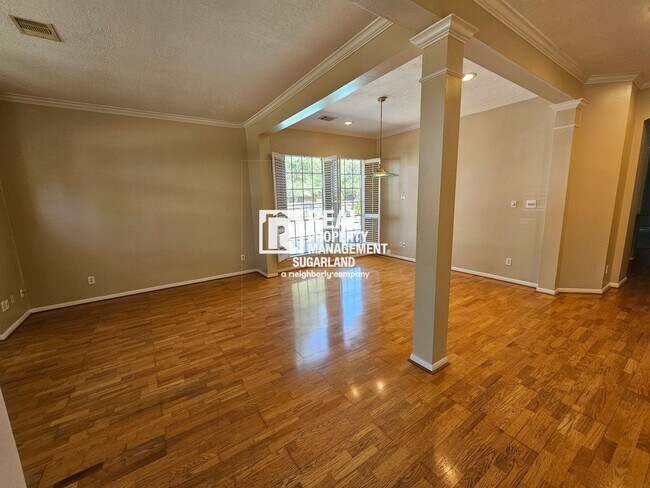 Foto del edificio - New Territory Oasis: Private Pool & Great Location