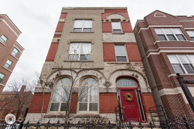 Foto del edificio - 2113 W Washington Blvd
