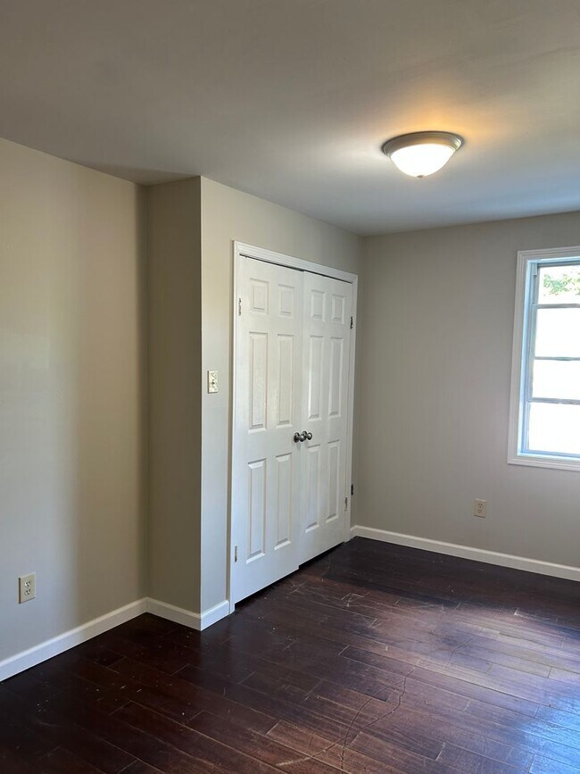 Foto del edificio - 212 S 3rd St