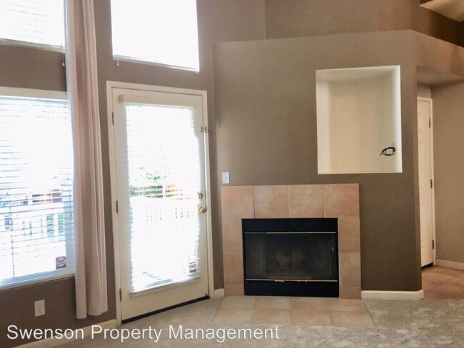 Building Photo - 2 br, 2.5 bath House - 4555 Mangrove Drive