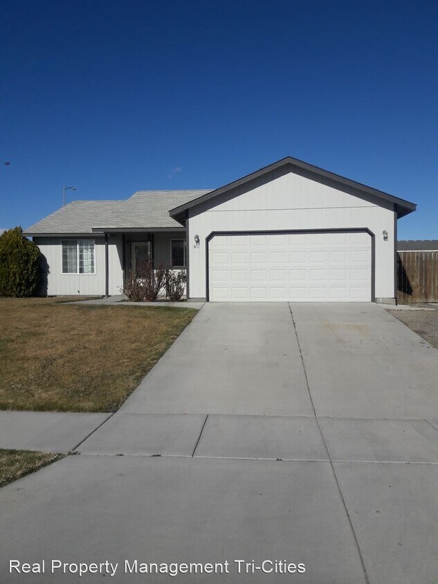 3 br, 2 bath House 4711 Sinai Dr. House for Rent in Pasco, WA