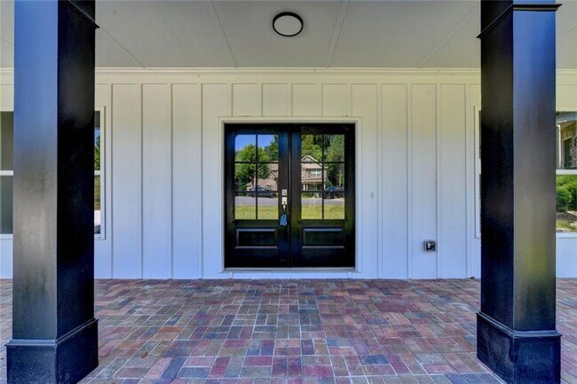 Foto del edificio - 9135 Fox Trail Ln