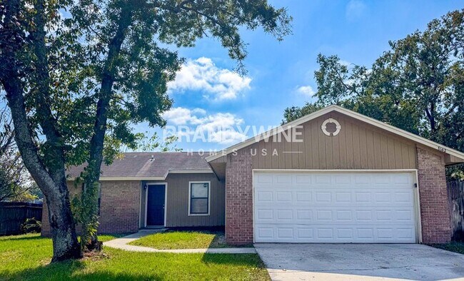 Foto del edificio - 8142 Settlers Landing Trail N
