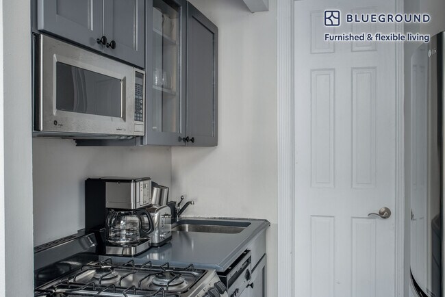 Foto del edificio - 118 Christopher St