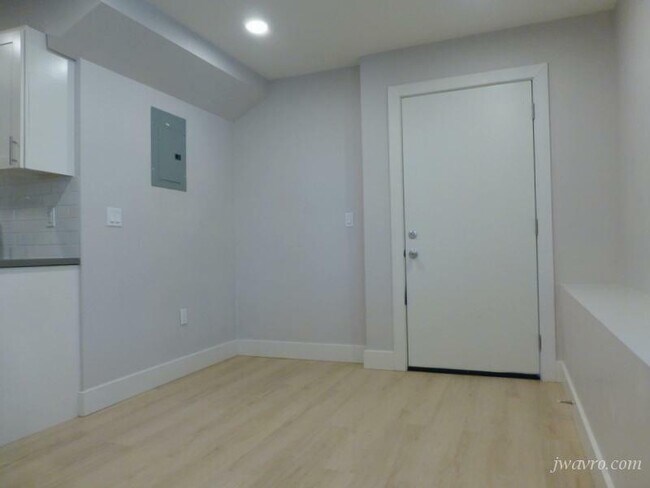 Foto del edificio - 700 12th Ave