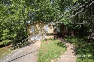 Building Photo - 1750 Tudor Dr