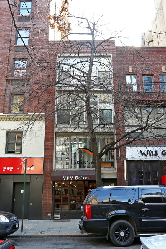 Building Photo - 228 E 51st St
