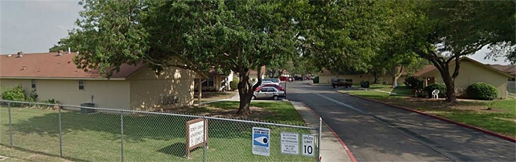 Primary Photo - 1240 Jefferson Ave