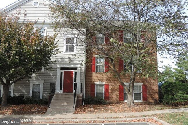 Foto del edificio - 105 Fort Evans Rd SE