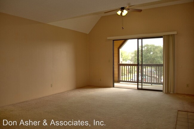 Building Photo - 1 br, 1 bath House - 351 Lone Hill Dr. # 306