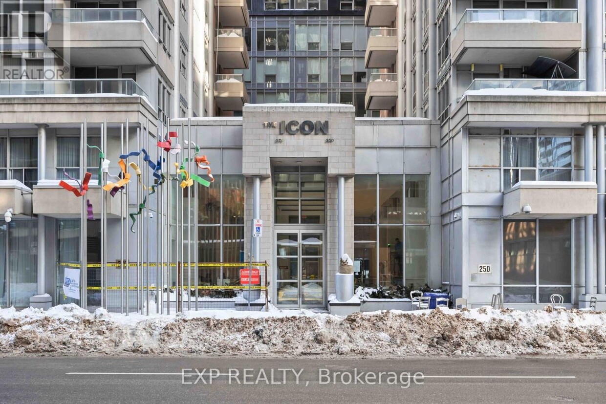 Photo principale - 270-270 Wellington St W