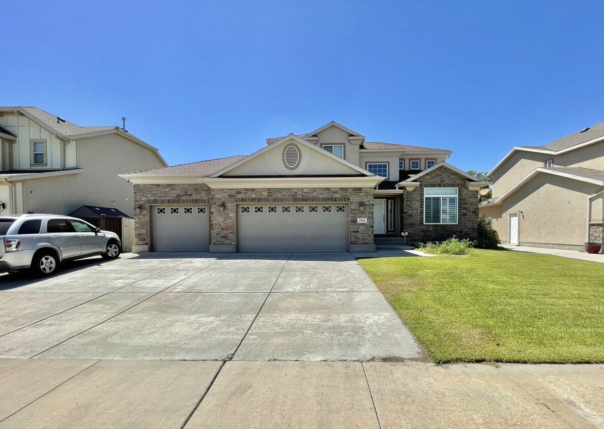 Primary Photo - 2936 Sefton Dr
