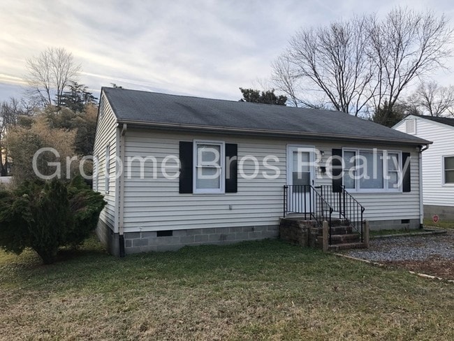 Building Photo - 25 N Juniper Ave