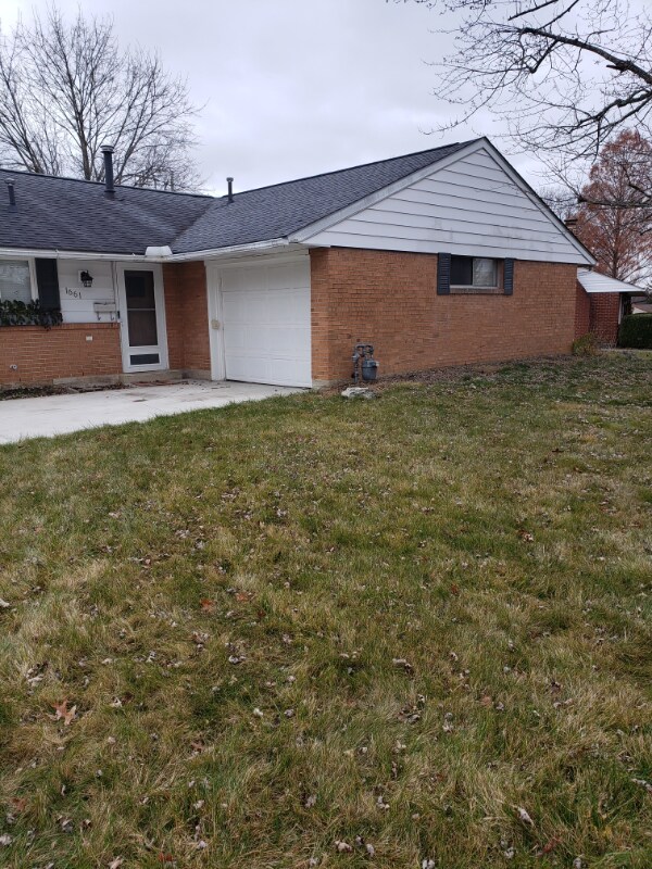 Building Photo - 1661 Lucks Rd