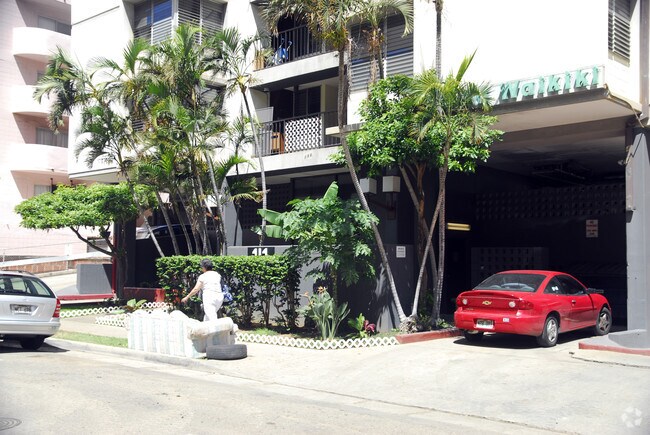 Building Photo - 424 Launiu St