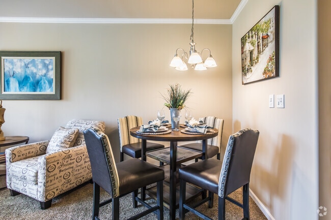 2BR, 2BA - 1,216SF - Dining Room - The Charleston