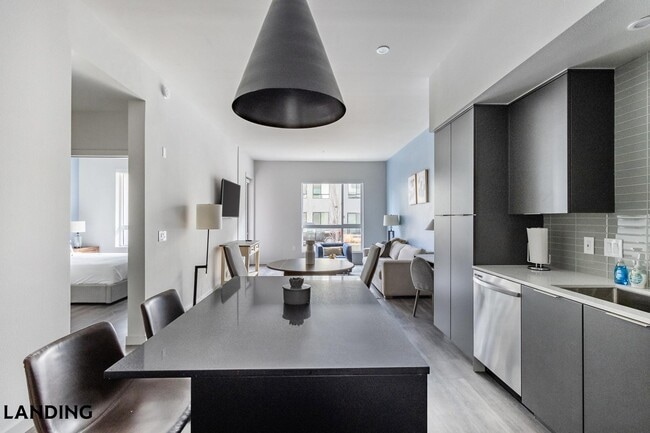 Building Photo - 2060 Experience Ave