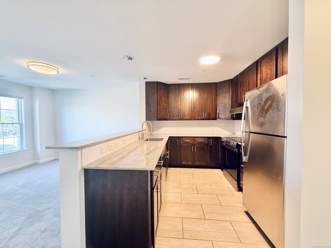 Photo - 72 Merrell Ave Townhome