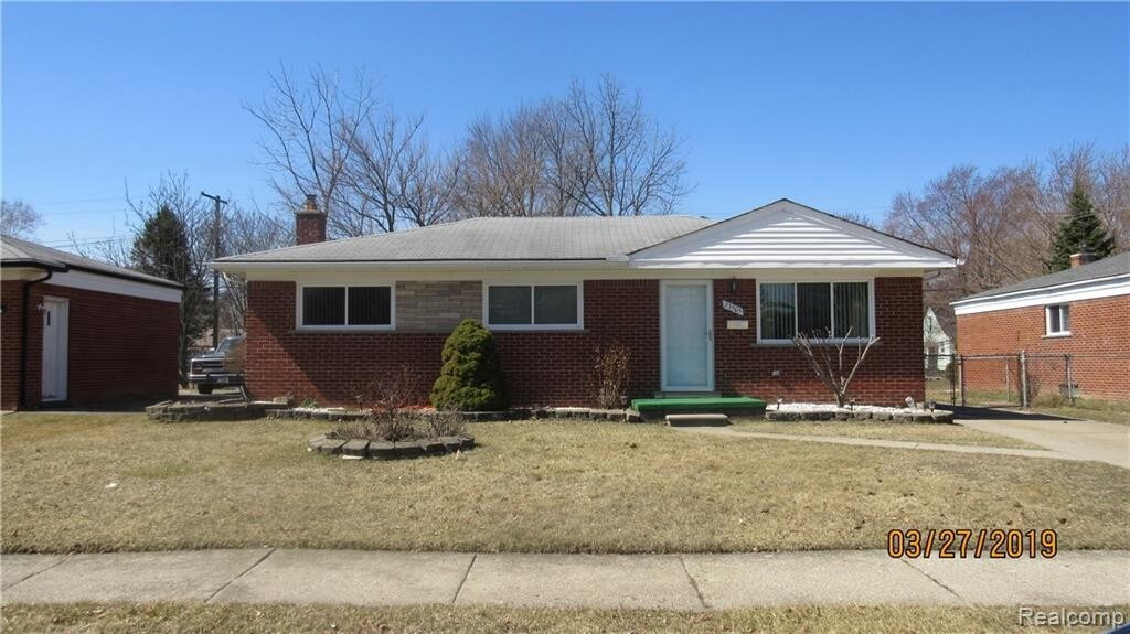 Primary Photo - 23505 Curie St