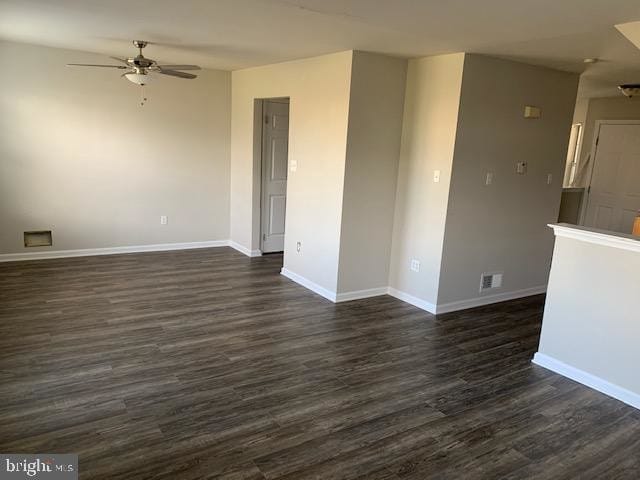 Building Photo - 1123 Meadows Dr