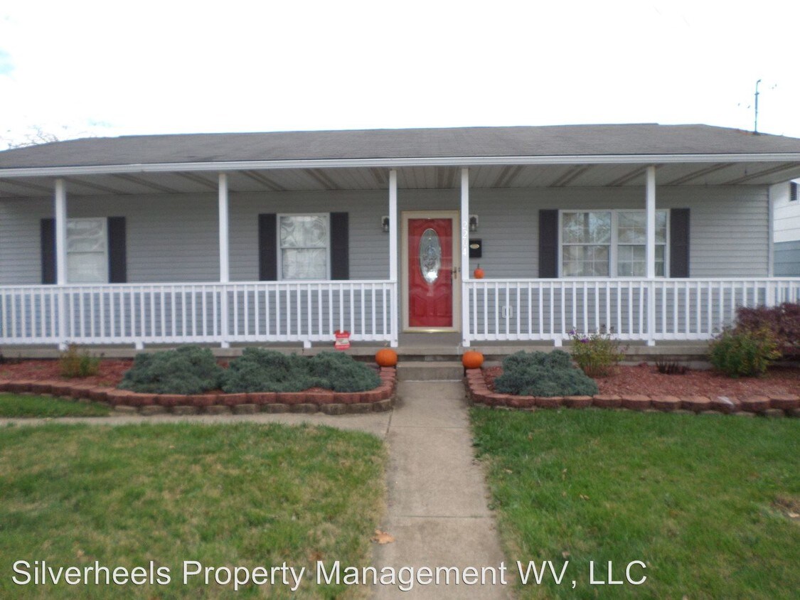 Foto principal - 3 br, 2 bath House - 2204 Lincoln Avenue