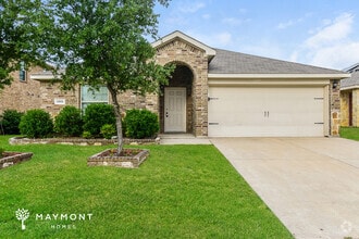 Building Photo - 1321 Basswood Ln
