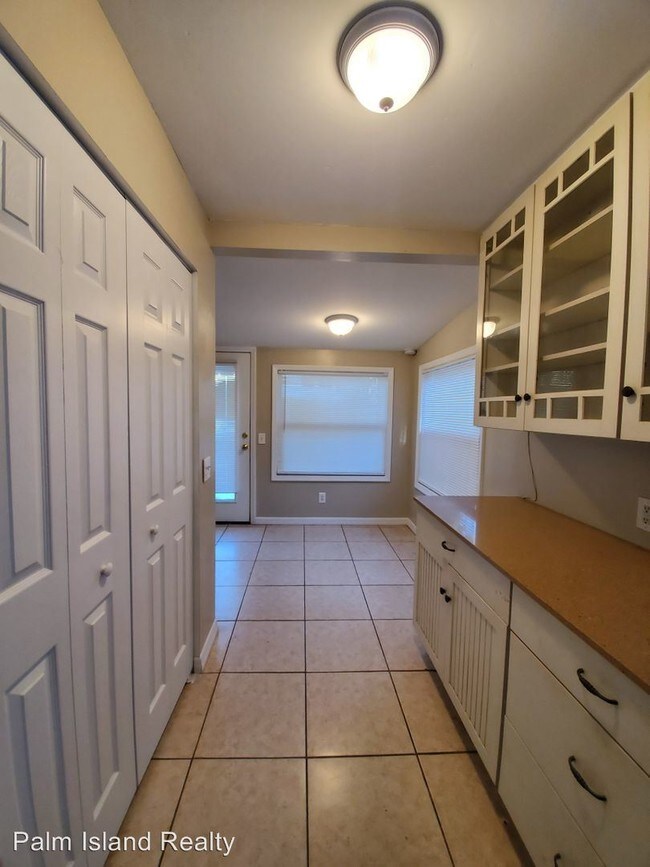 Building Photo - 5406 9th St