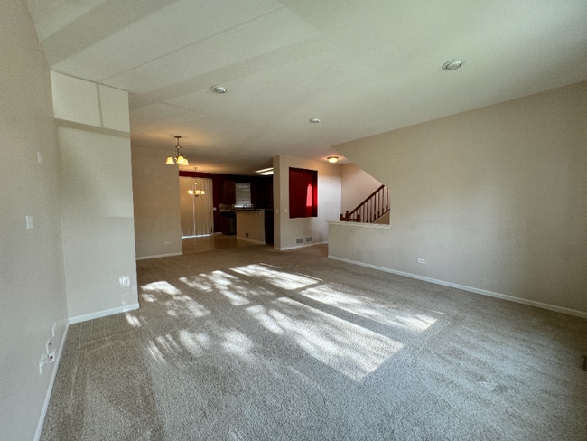Building Photo - 5645 Cambridge Way