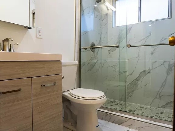 Foto del edificio - Single Family Home at 2419 Pebble Beach Dr...