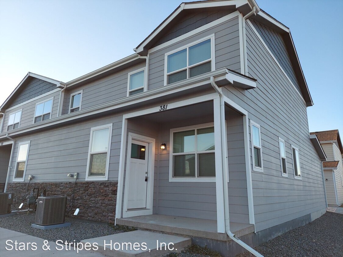 2 br, 1.5 bath House 381 S. 4th Court House Rental in Deer Trail