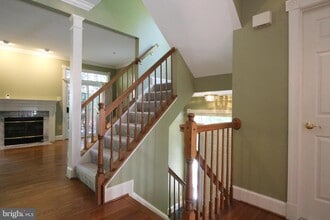 Building Photo - 6032 Kelsey Ct