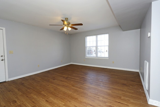 Interior Photo - Alston Arms