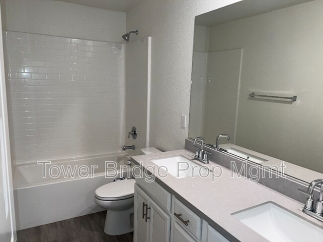 Foto del edificio - 12722 Montbrook Way
