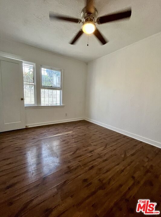 Foto del edificio - 3025 W 60th St