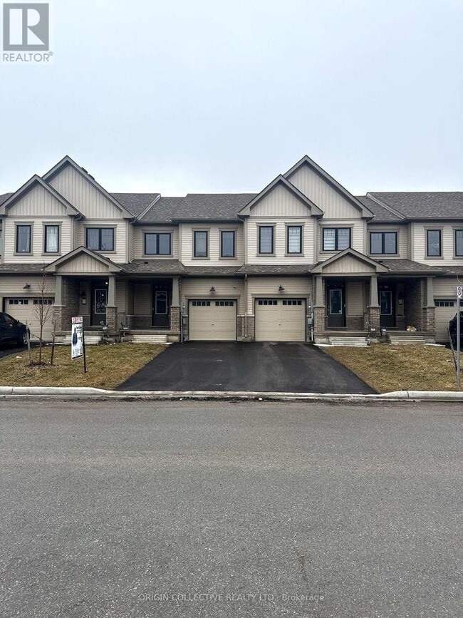 Building Photo - 117 Keelson St.