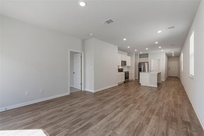 Building Photo - 1212 Wild Leaf Wy