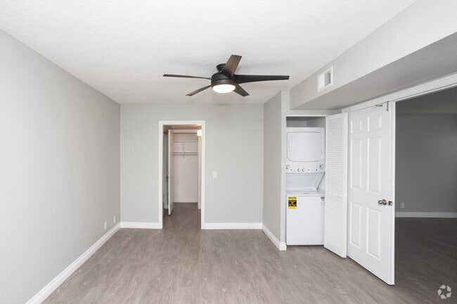1BR, 1BA - 727SF - Bedroom - Beachpoint Apartments