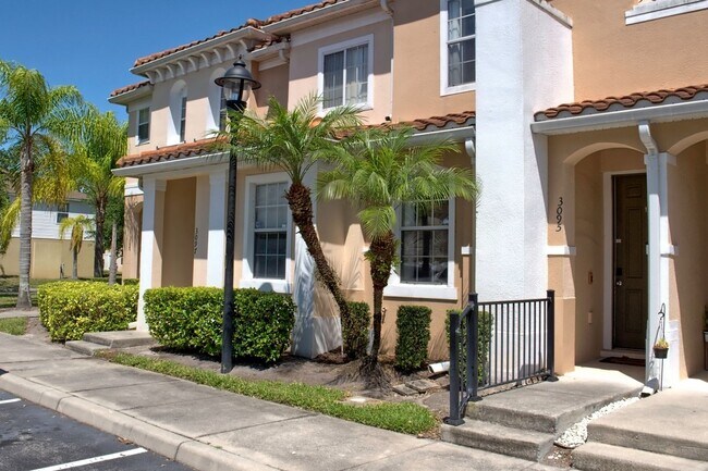 Photo - Gorgeous Fully Furnished Townhome Close to...