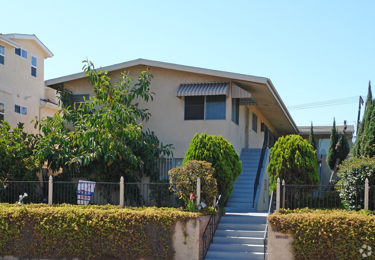 Primary Photo - 2117-2123 Grand Ave