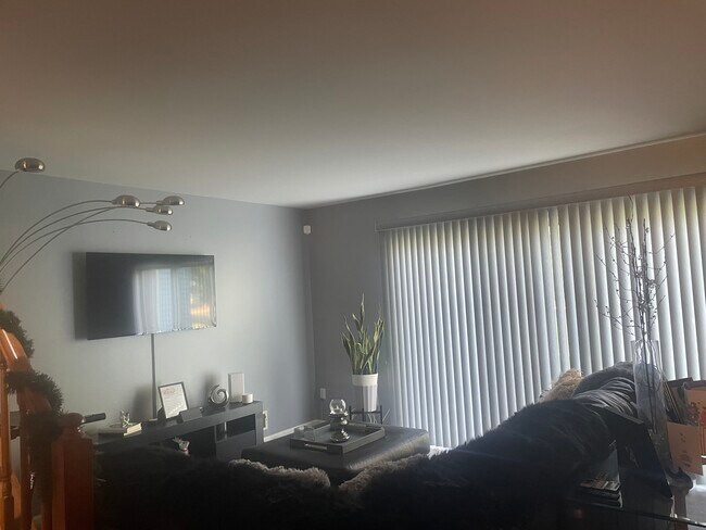 Foto del edificio - 454 Saint Giles Ct