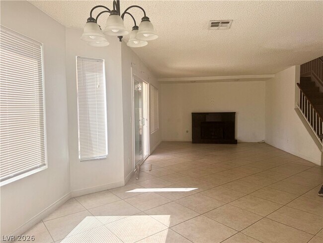Building Photo - 135 Primero Way