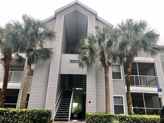 WATER VIEW! 2X2- Spacious 3rd floor condo with tranquil water views from balcony!! Gated Regency ... - WATER VIEW! 2X2- Spacious 3rd floor condo with tranquil water views from balcony!! Gated Regency ...