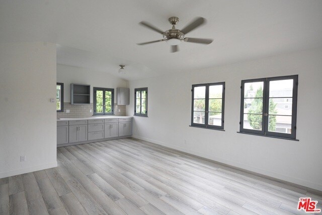 Foto del edificio - 1317 Riviera Ave