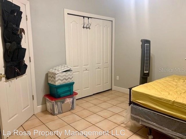 Building Photo - 2 br, 1 bath House - 7000 RED BUG LAKE RD